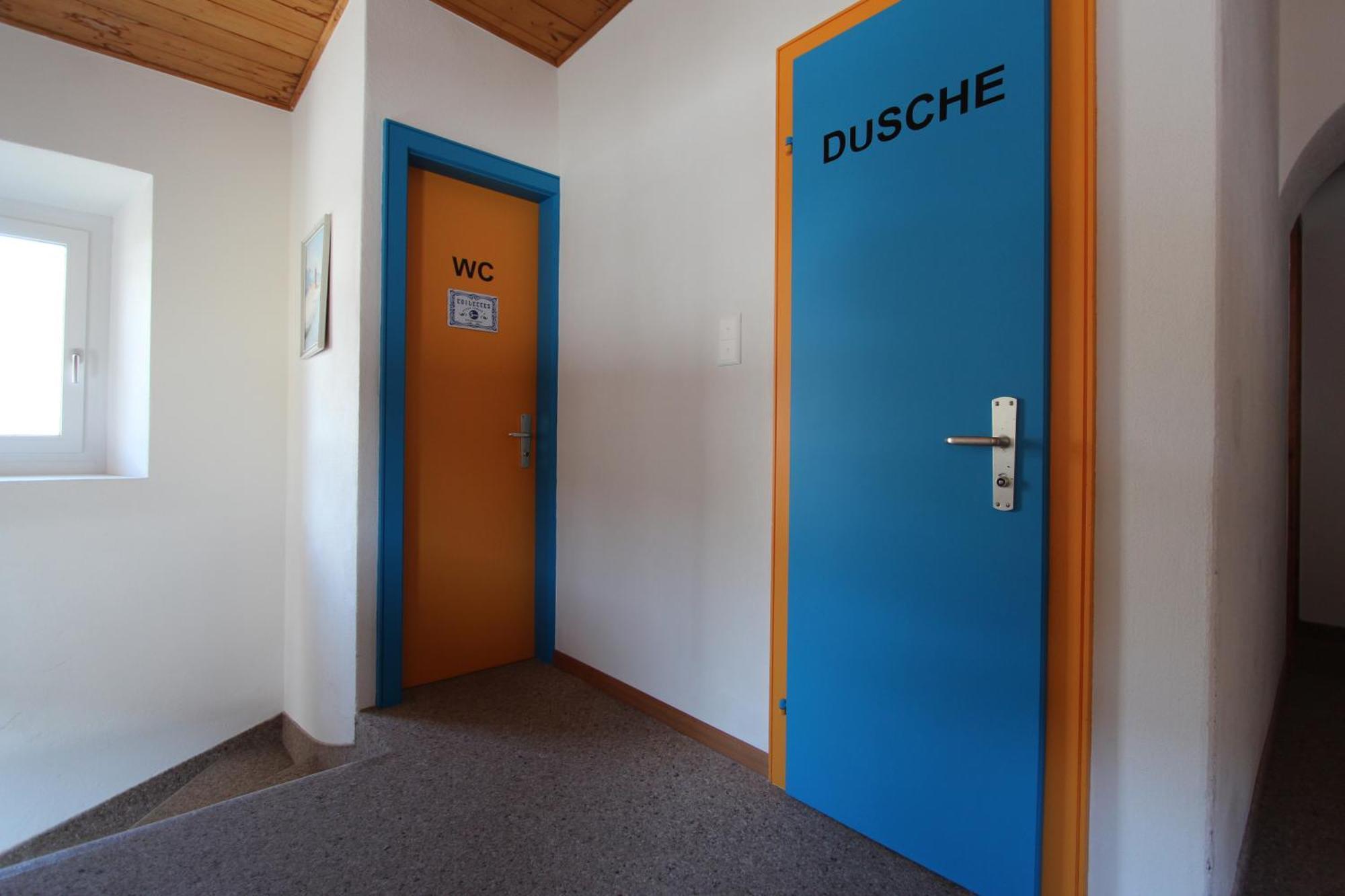 Hotel Al Rom Tschierv Habitación foto